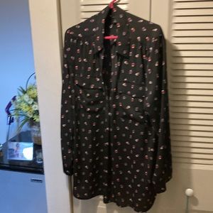 Ann Taylor Black Long Sleeve Floral Blouse